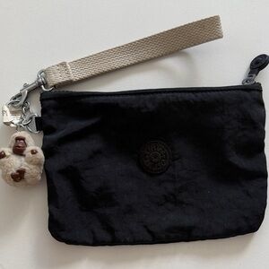 Black Wristlet with Keychain